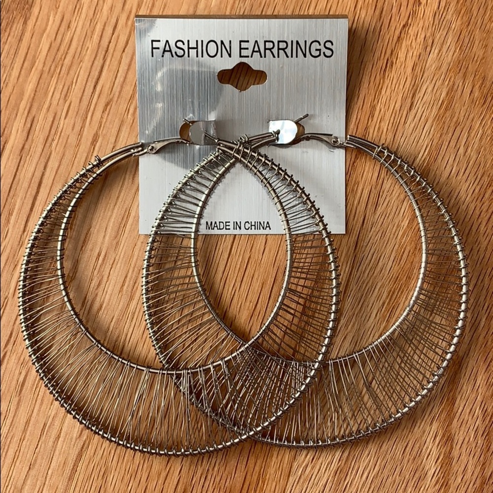 Large wire earrings